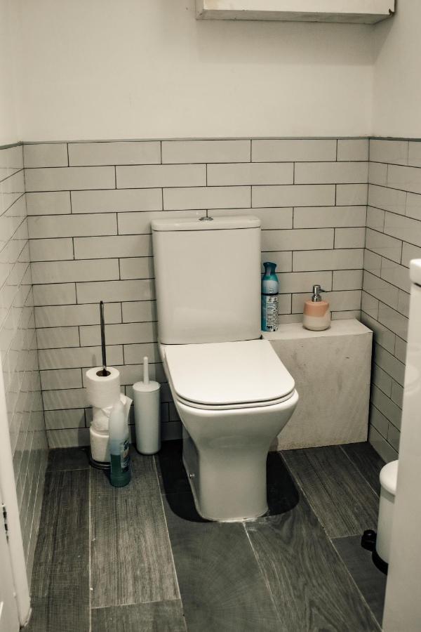 Dealhouse Apartments 10 Huddersfield Buitenkant foto